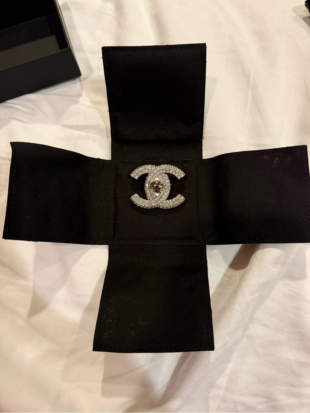 CHANEL Silver Crystal CC Logo Brooch